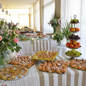 Roland Hotel