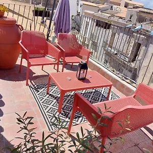 https://la-colombaia-di-ortigia.sicilyhotelsitaly.net